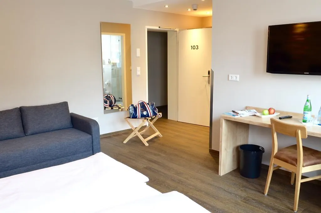 Hotel Five Nürnberg 3*,