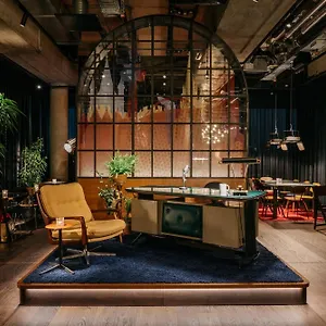 Ruby Ella 4* Köln